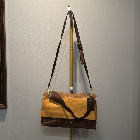Steve Madden Brown and Tan Shoulder Bag NWT - Picture 3 of 16